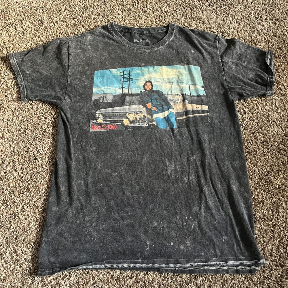 BOYZ IN THE HOOD ice cube tee.